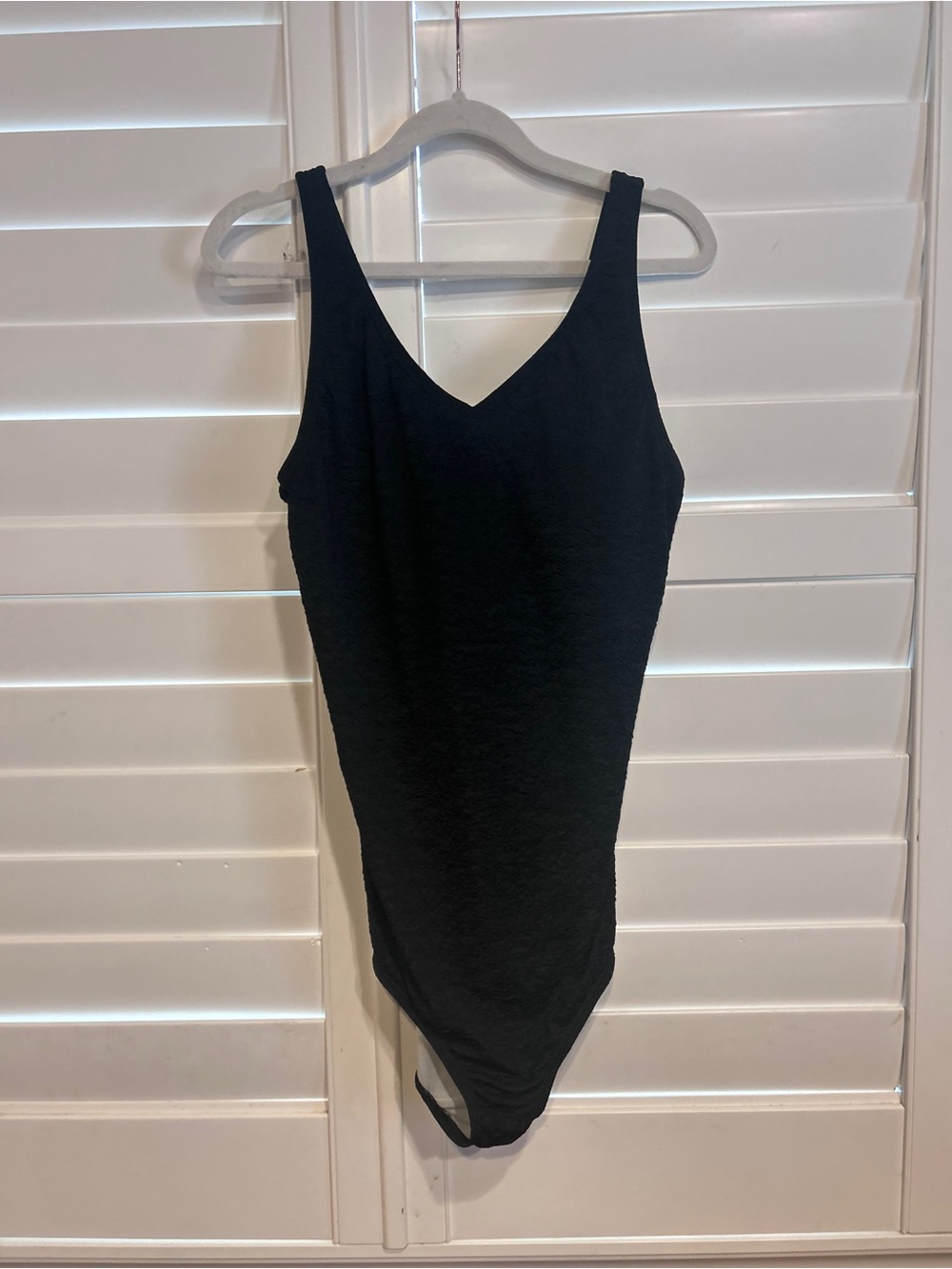 Speedo V Neck Textured One Piece Swimsuit Black Size 14